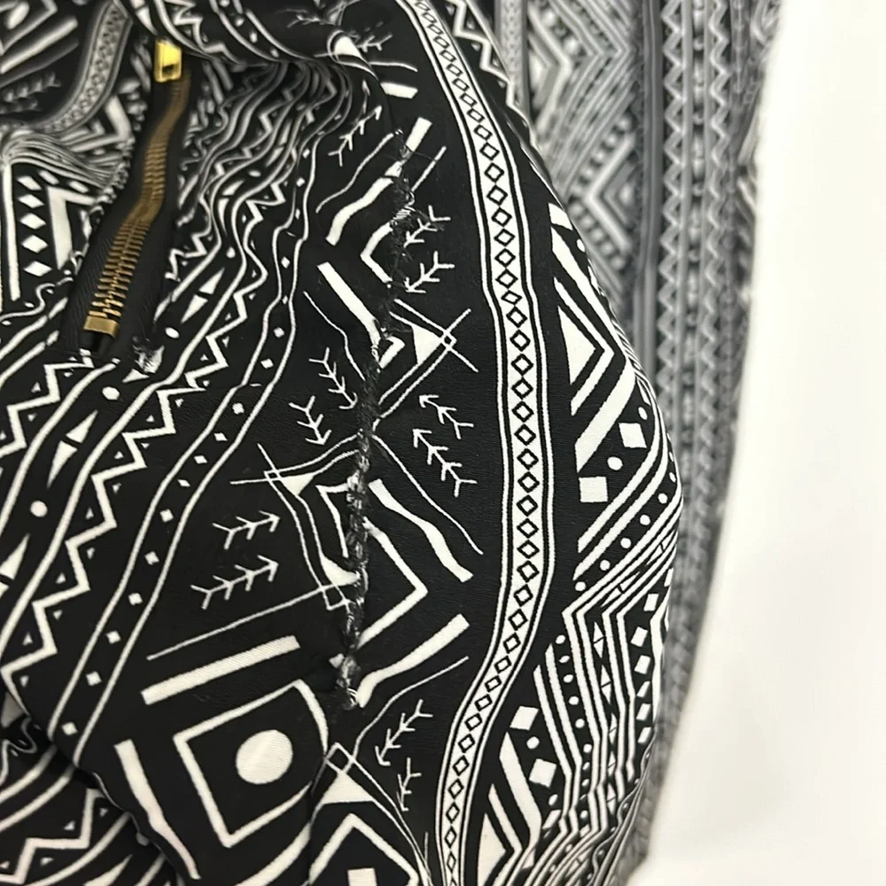 Women’s Black and White Aztec Print Sleeveless Dress - Picture 5 of 7